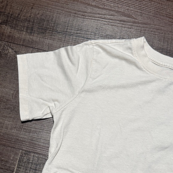 The North Face Cream T-Shirt - Picture 2 of 7